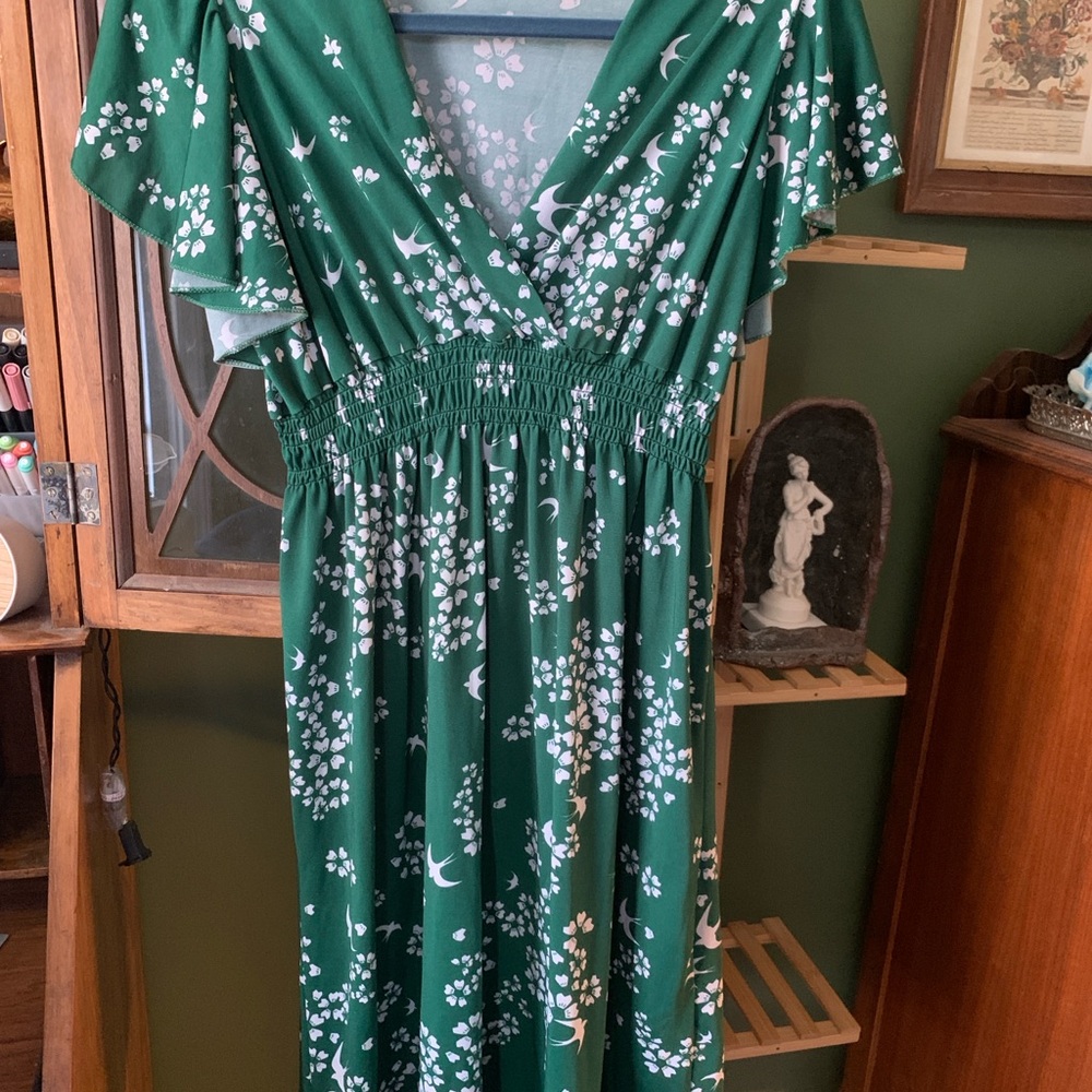 Jon & Anna Green Floral Midi Dress